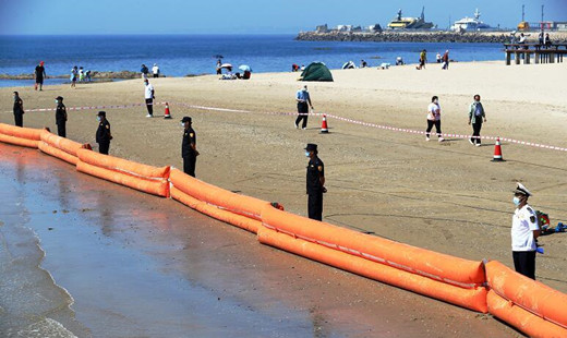 渤海海域舉行“平行時空”海上溢油應(yīng)急演練